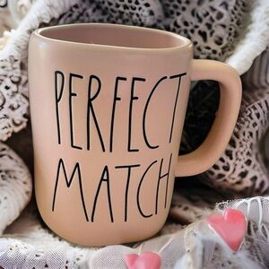 🌸NWT Rae Dunn Perfect Match mug🌸